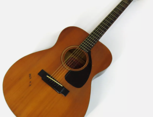 YAMAHA FG-110 Red Label Acoustics Guitar